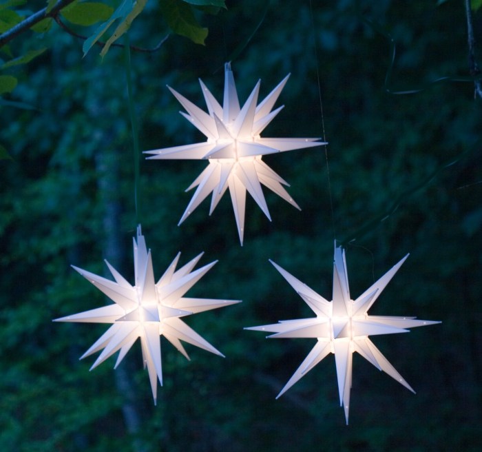 Star outdoor lights light bethlehem stars decorations lighting prismatic show reflection true real click hammacher make warisanlighting